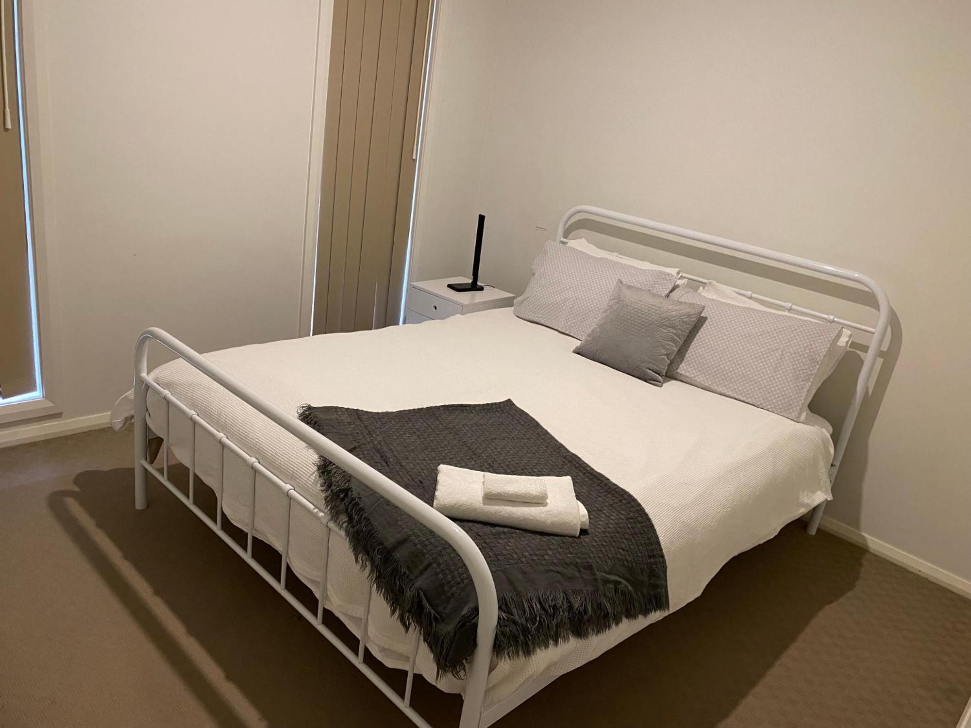 Holiday home Immaculate House Canberra